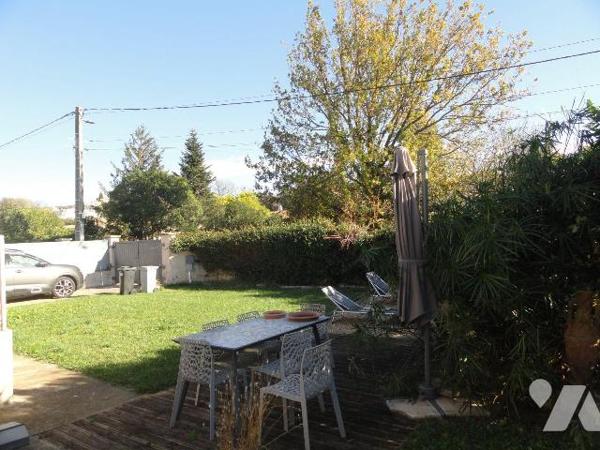 EN EXCLUSIVITE EN FOND D'IMPASSE VILLA de plain-pied  d'une superficie habitable de 91m² sur un...