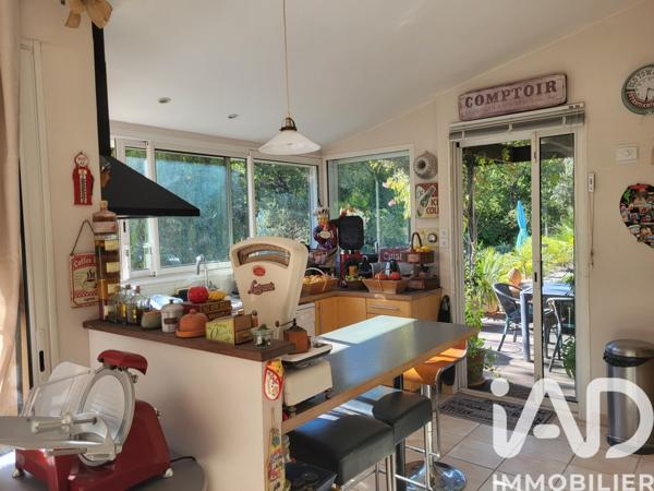 Maison à vendre 5 pièces 158 m² Cotignac