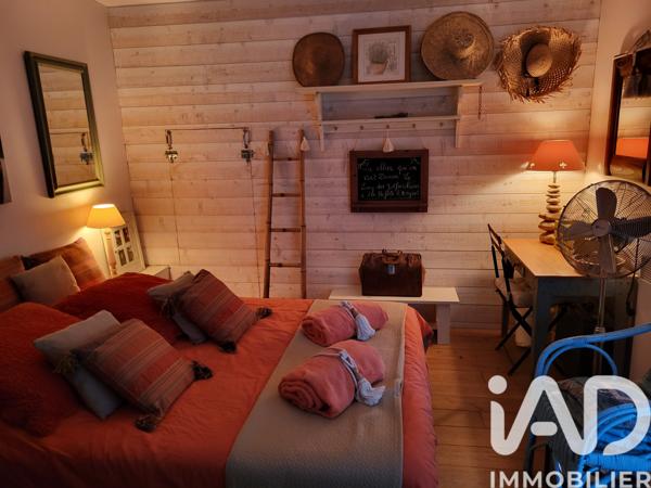 Maison à vendre 5 pièces 158 m² Cotignac