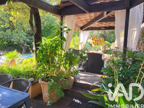 Maison à vendre 5 pièces 158 m² Cotignac