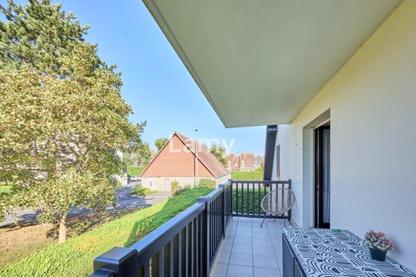 Appartement 2 pièces, balcon, parking