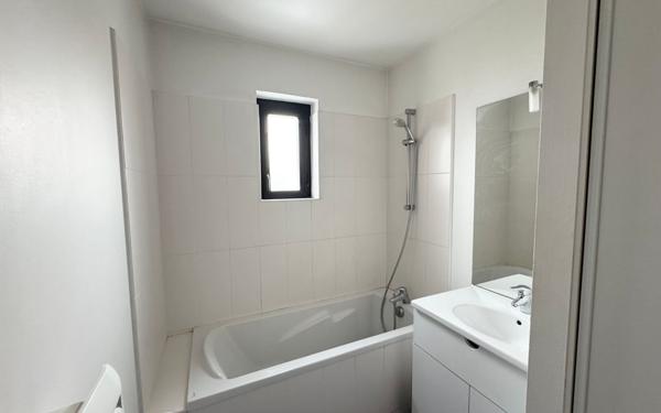 Appartement à vendre    3 pièces • 66 m2 Périgny