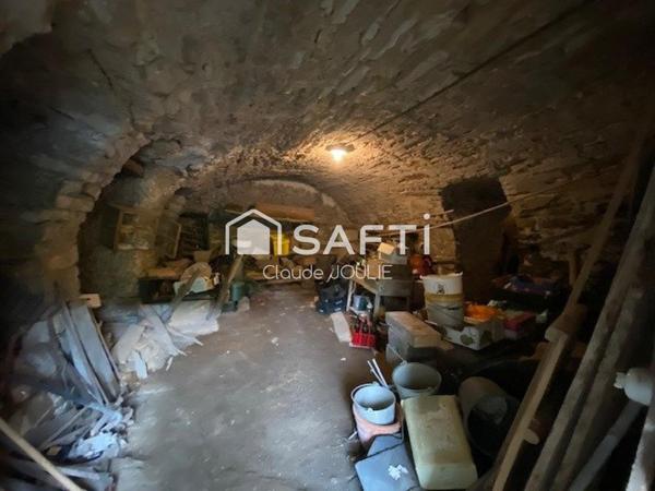 Maison de village à rénover (CLAUNHAC - 12260)