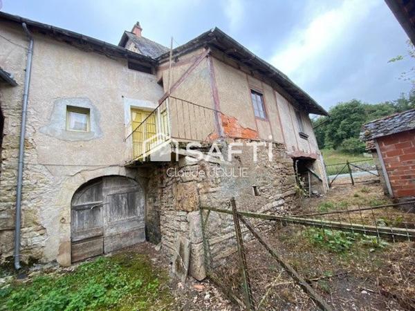 Maison de village à rénover (CLAUNHAC - 12260)
