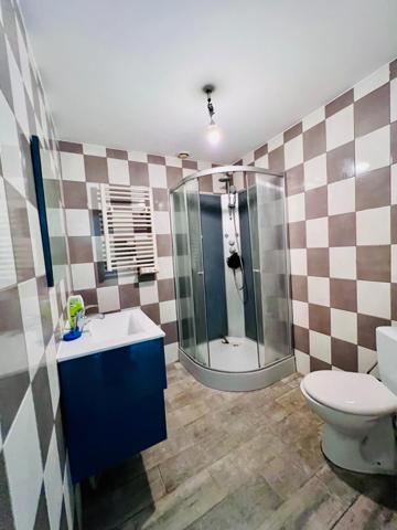 Maison divisée en 2 appartements F4 et F2 + jardin