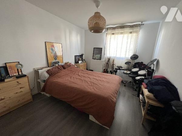 APPARTEMENT DE TYPE 3 AVEC TERRASSE