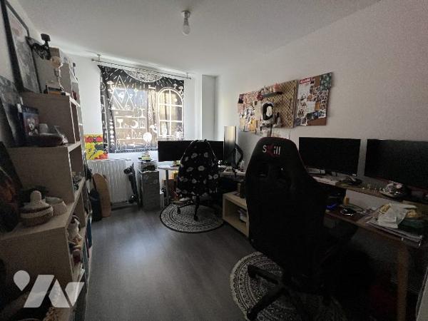 APPARTEMENT DE TYPE 3 AVEC TERRASSE