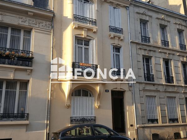 Location Appartement 2 pièces 59.49 m² - 26 RUE CHABAUD Reims 51100