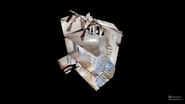 Appartement en TRIPLEX avec Cour et Rez de Jardin