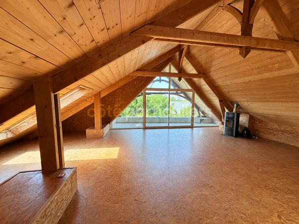 Vente
                Maison380 m² - 12 Pièces -
                    MONTLOUIS SUR LOIRE (37270)