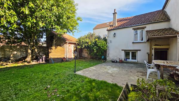 Maison Mantes la Ville 145 m² - 4 chambres