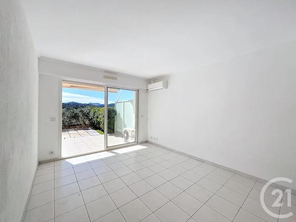 Appartement T2 à vendre  2 pièces - 36,02 m 2   MANDELIEU LA NAPOULE  - 06