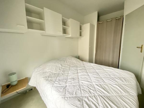 Port Guillaume - Appartement 2 pièces avec terrasse vendu meublé