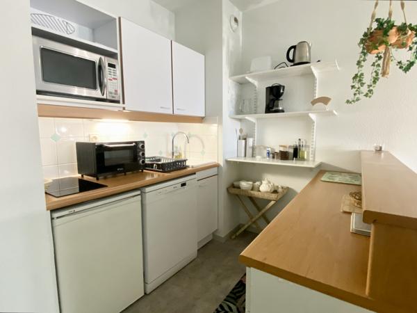 Port Guillaume - Appartement 2 pièces avec terrasse vendu meublé