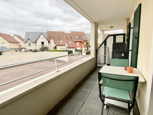 Port Guillaume - Appartement 2 pièces avec terrasse vendu meublé