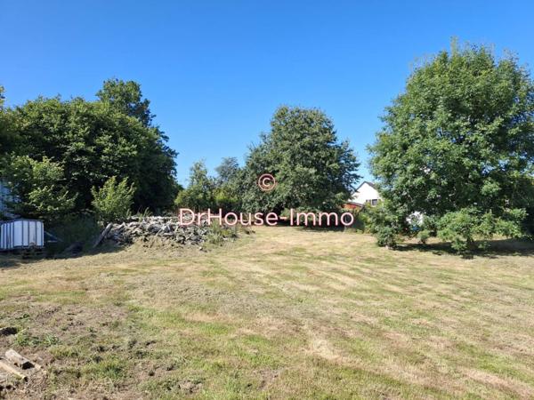 Terrain à vendre de 1 100 m²