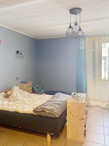 A vendre. Maison située à Thiré, 3 chambres jardin, garage et dépendances