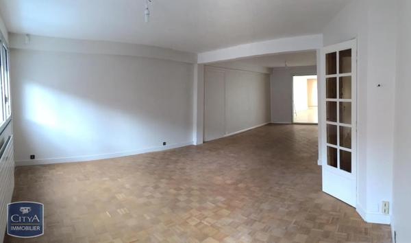 Appartement à louer 6 pièces 153.13m² Beauvais (60000)