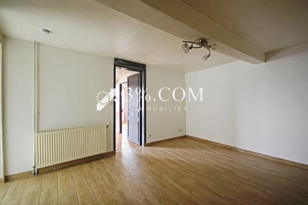 Maison 5 pièce(s) 2 chambre(s) 65 m²