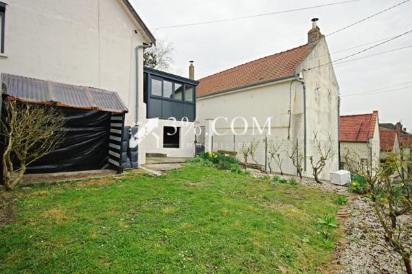 Maison 5 pièce(s) 2 chambre(s) 65 m²