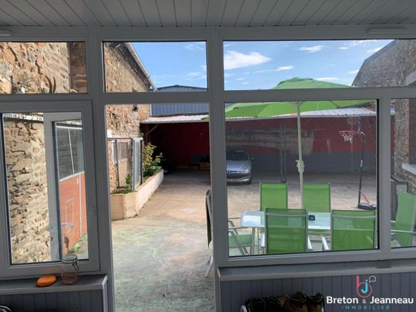 Maison Mayenne 6 pièce(s) 160 m2