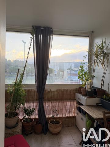 Appartement à vendre 4 pièces 87 m² Aubagne