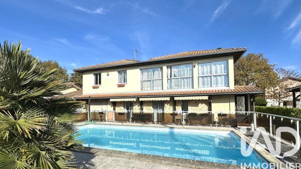 Appartement à vendre 5 pièces 150 m² Andernos-les-Bains