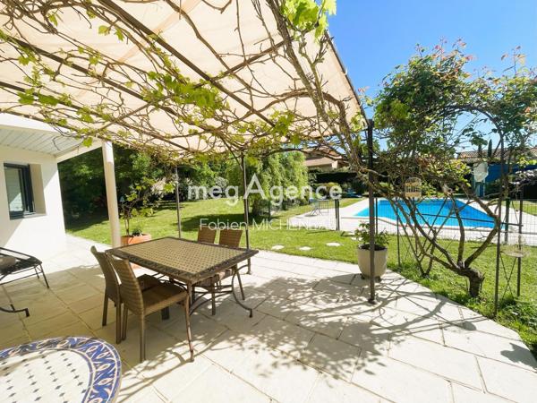 Maison à LA SEGUINIERE, 49280 - 8 pièces 146m²