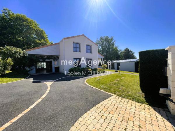 Maison à LA SEGUINIERE, 49280 - 8 pièces 146m²