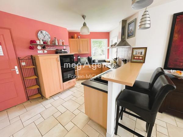 Maison à LA SEGUINIERE, 49280 - 8 pièces 146m²
