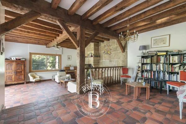 Le Pecq, Maison 8 Chambres -  287 m² à vendre
