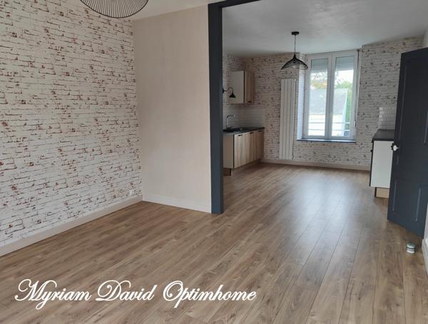 Appartement à louer 3 pièces ROSTRENEN (22)