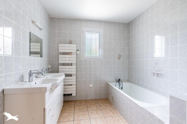 Maison à vendre |  Le Poiré-sur-Vie |  5 pièces | 94,1 m²
