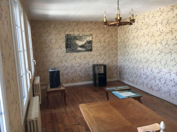 Maison à vendre à Issoudun dans l'Indre (36100), ref : 11813/1478