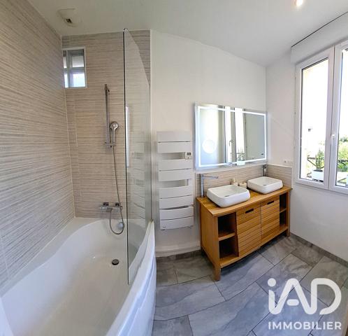 Maison à vendre 5 pièces 126 m² Rueil-Malmaison