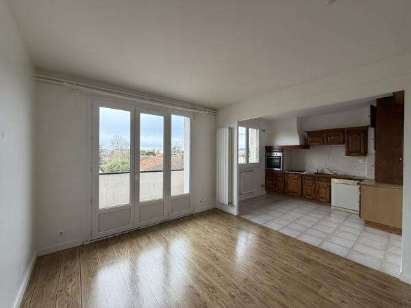 Agen (47000) APPARTEMENT DE TYPE 3 DE 64.92 M2 AVEC BALCON ET GARAGE