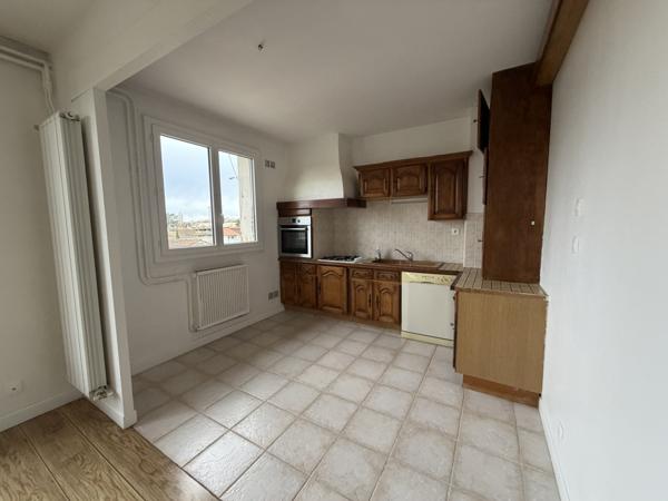 Agen (47000) APPARTEMENT DE TYPE 3 DE 64.92 M2 AVEC BALCON ET GARAGE