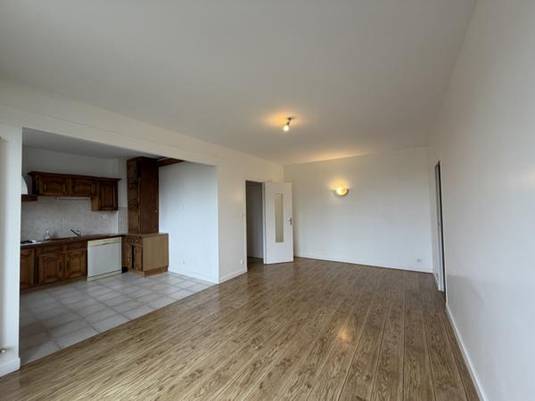 Agen (47000) APPARTEMENT DE TYPE 3 DE 64.92 M2 AVEC BALCON ET GARAGE