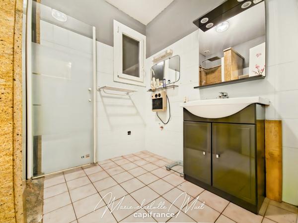 Maison 4 chambres avec garage et véranda à CHEVROUX