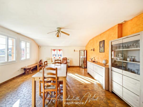 Maison 4 chambres avec garage et véranda à CHEVROUX