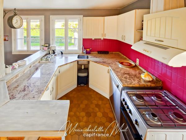 Maison 4 chambres avec garage et véranda à CHEVROUX