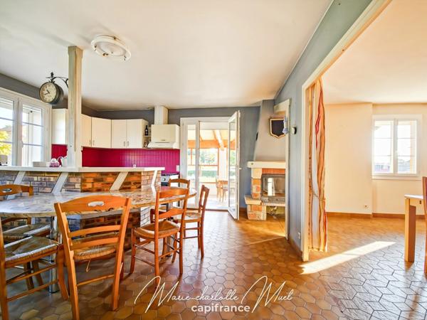 Maison 4 chambres avec garage et véranda à CHEVROUX