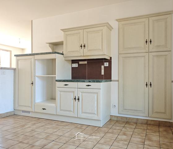 MAISON 4 CHAMBRES ET DOUBLE GARAGE Valence-en-poitou (86700)