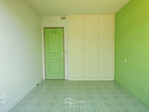 MAISON 4 CHAMBRES ET DOUBLE GARAGE Valence-en-poitou (86700)