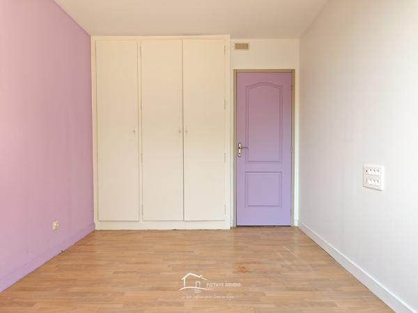 MAISON 4 CHAMBRES ET DOUBLE GARAGE Valence-en-poitou (86700)