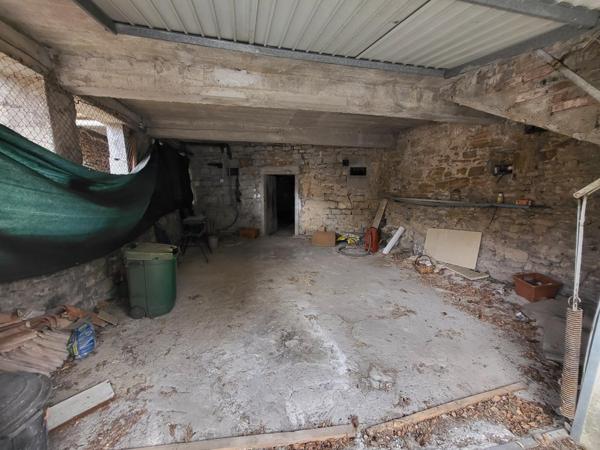 Appartement à SAINT-BRES, 30500 - 3 pièces 103m²