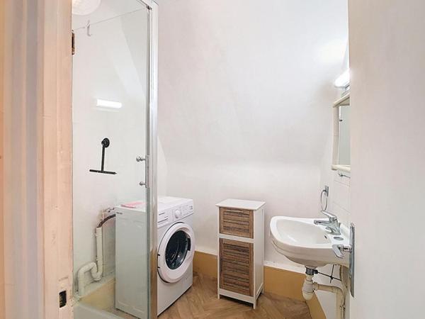 Bâtiment composant de 4 appartement au centre de Sarlat-la-Canéda