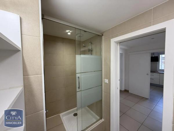 Appartement à louer 2 pièces 47.66m²