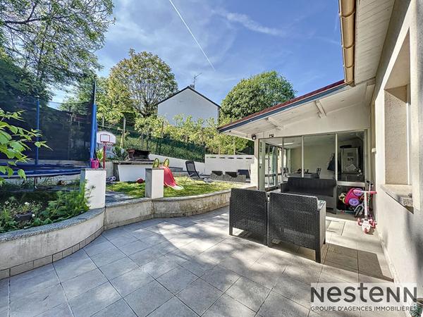 Maison Valenton secteur pavillonnaire avec terrasse et jardin