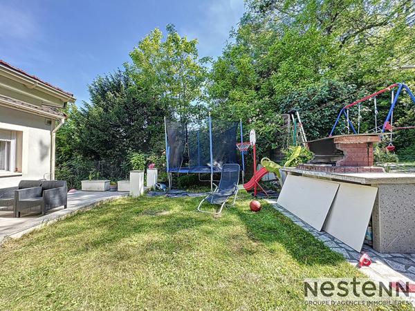 Maison Valenton secteur pavillonnaire avec terrasse et jardin